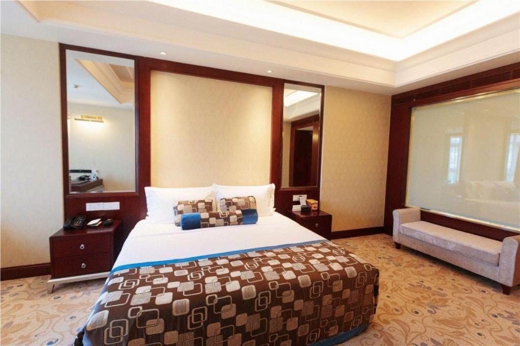 Linyi Blue Horizon International Hotel Yi He Kültér fotó