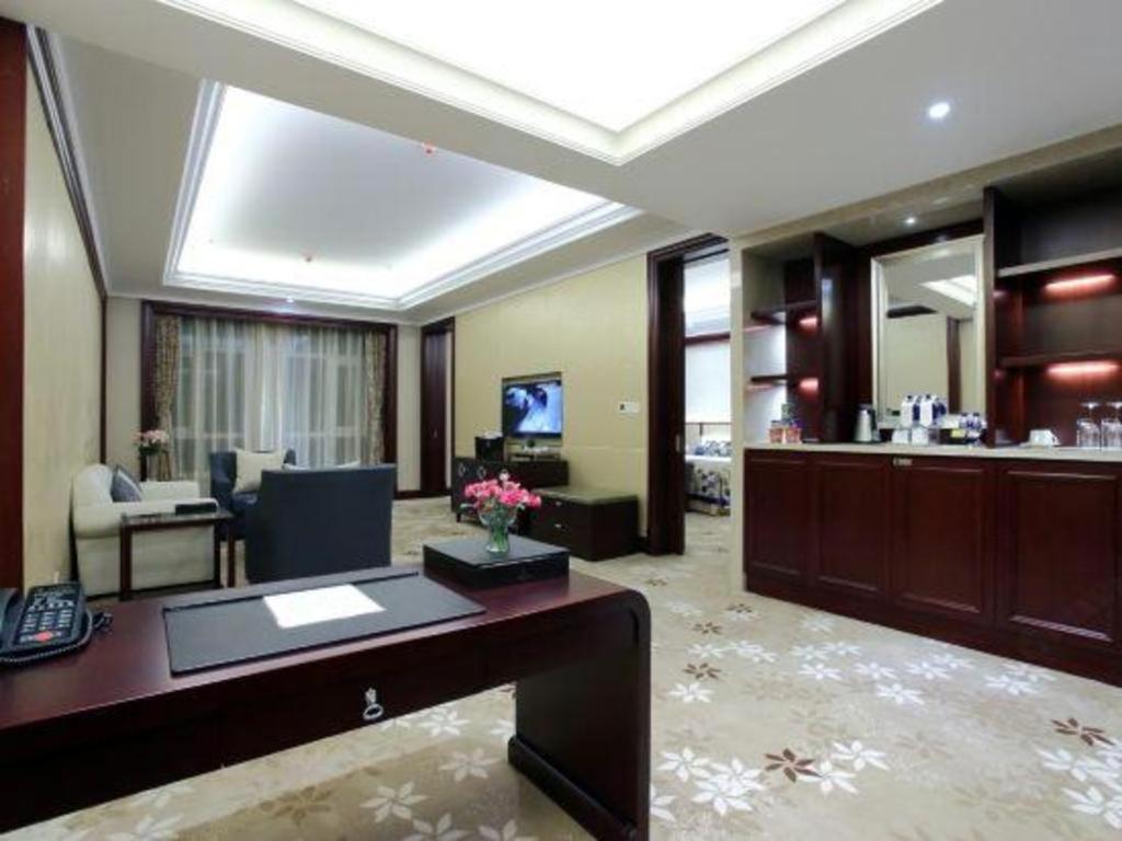 Linyi Blue Horizon International Hotel Yi He Kültér fotó