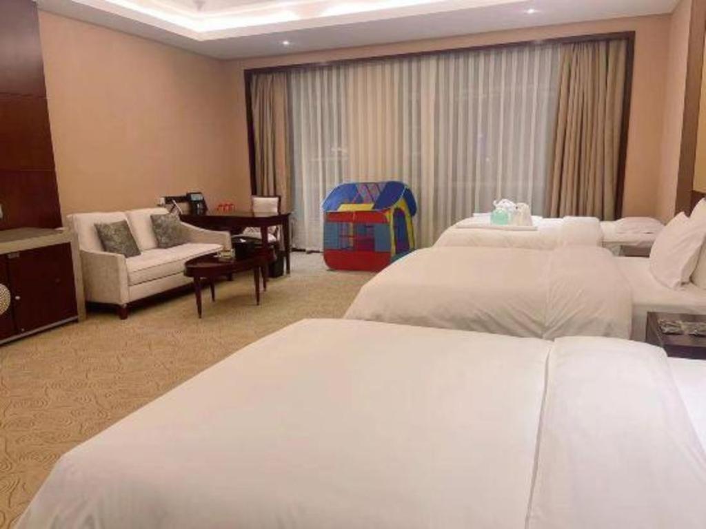 Linyi Blue Horizon International Hotel Yi He Kültér fotó