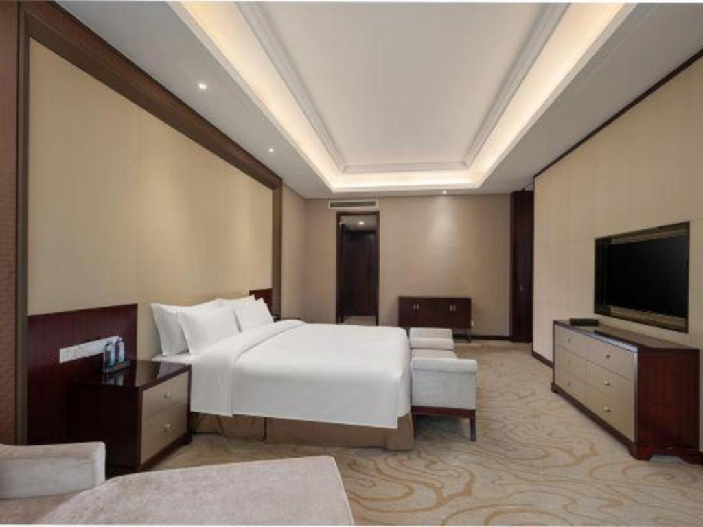 Linyi Blue Horizon International Hotel Yi He Kültér fotó