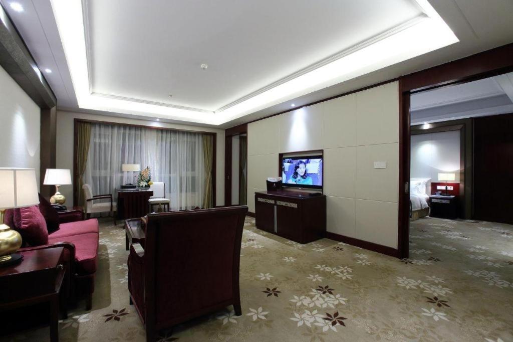 Linyi Blue Horizon International Hotel Yi He Kültér fotó