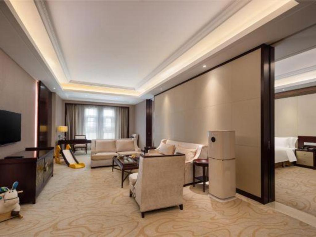 Linyi Blue Horizon International Hotel Yi He Kültér fotó