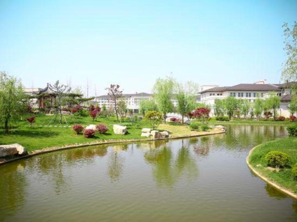 Linyi Blue Horizon International Hotel Yi He Kültér fotó