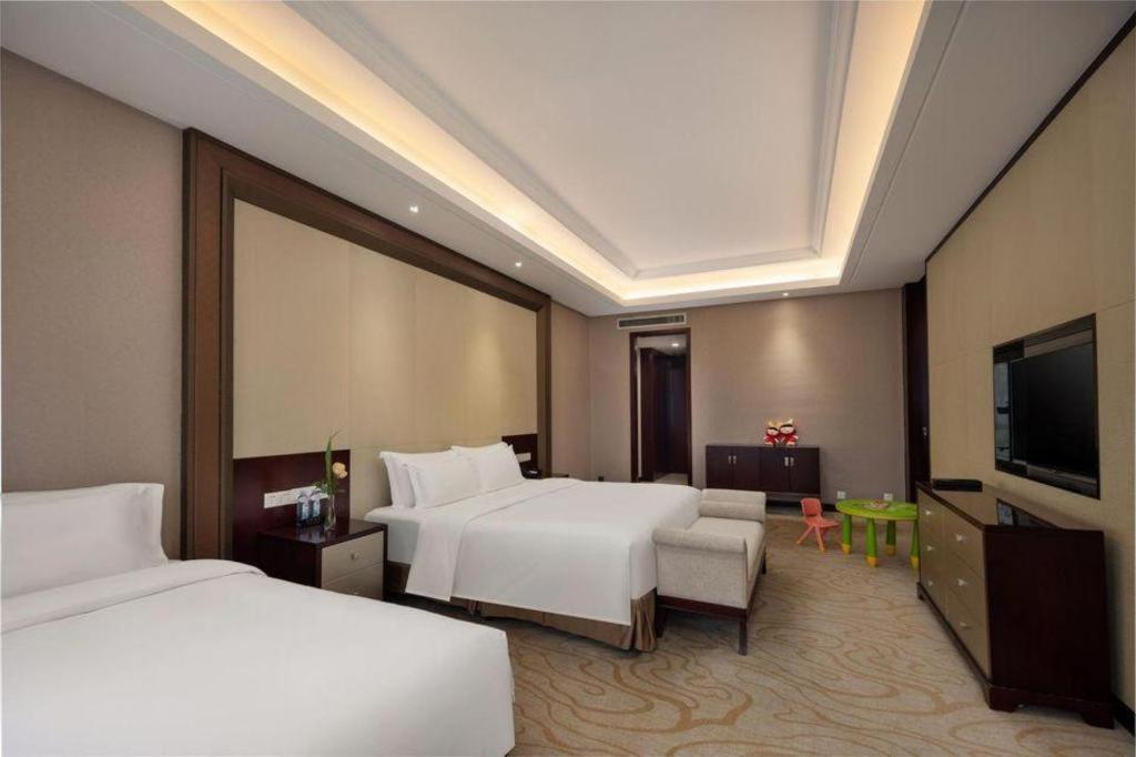 Linyi Blue Horizon International Hotel Yi He Kültér fotó