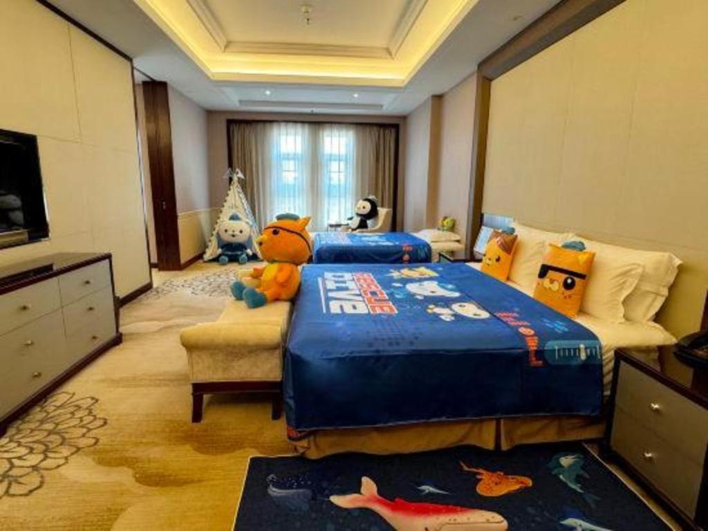 Linyi Blue Horizon International Hotel Yi He Kültér fotó