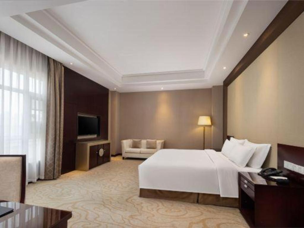 Linyi Blue Horizon International Hotel Yi He Kültér fotó