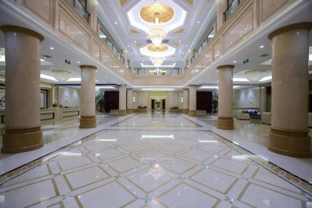 Linyi Blue Horizon International Hotel Yi He Kültér fotó